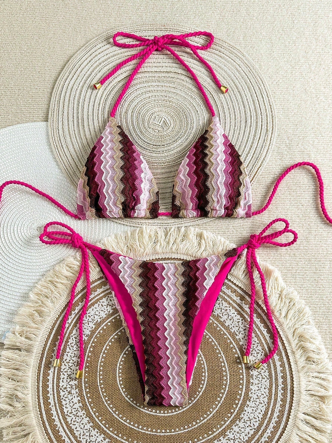 Bláthnaid — Τριγωνικό Μπικίνι με Όψη Κροσέ