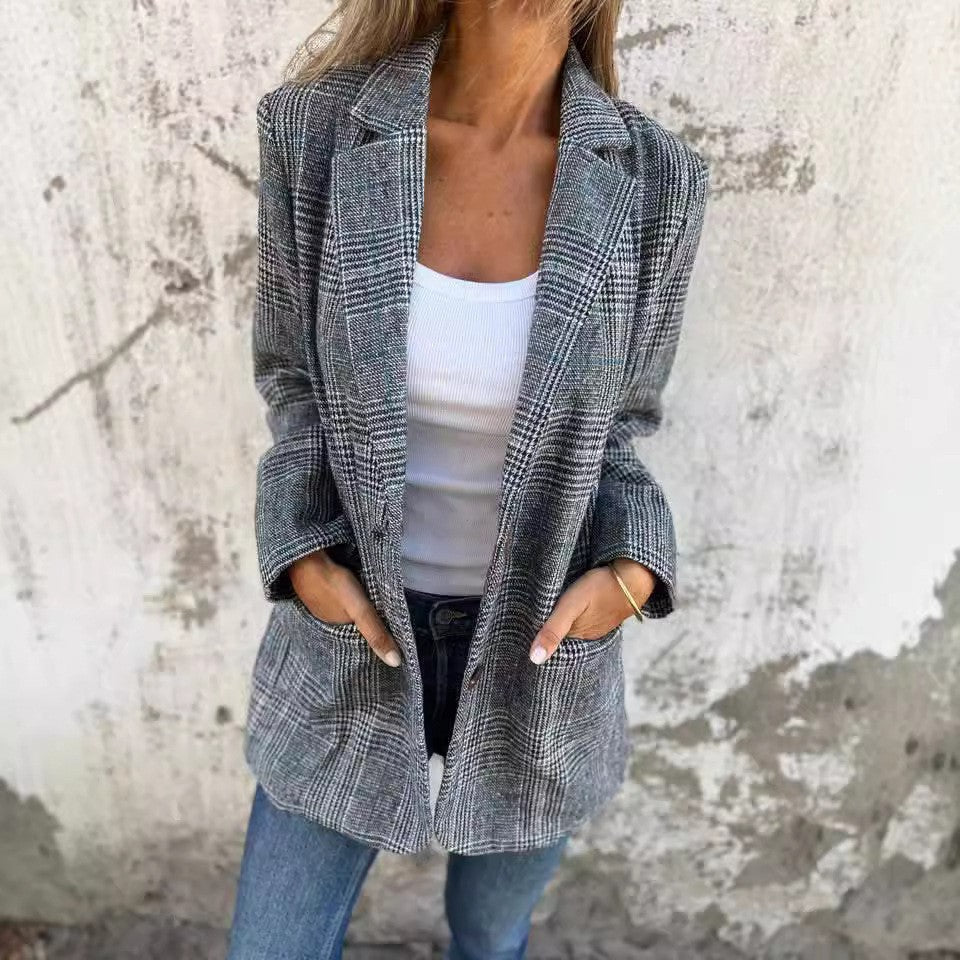 Amanda — Κομψό Μπλέιζερ με Καρό Σχέδιο